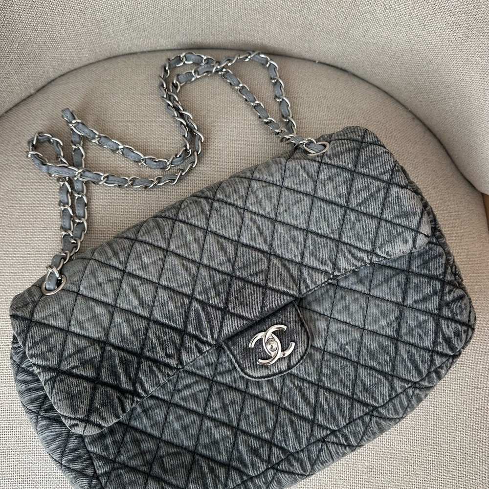 Chanel Denimpression jumbo bag grey